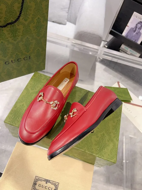 Gucci Shoe 